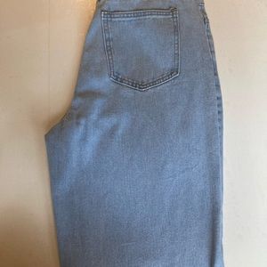 lightwash baggy wide leg jeans